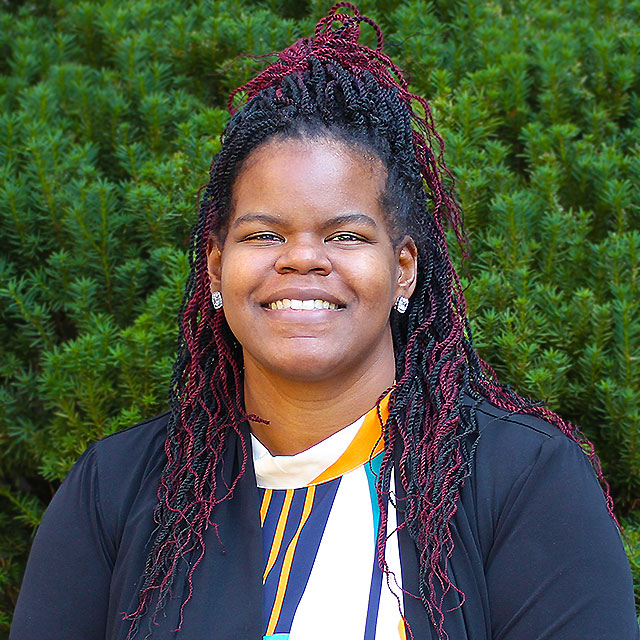 LaShaundra Bridges
Financial Assistant
317-726-5431


	 

